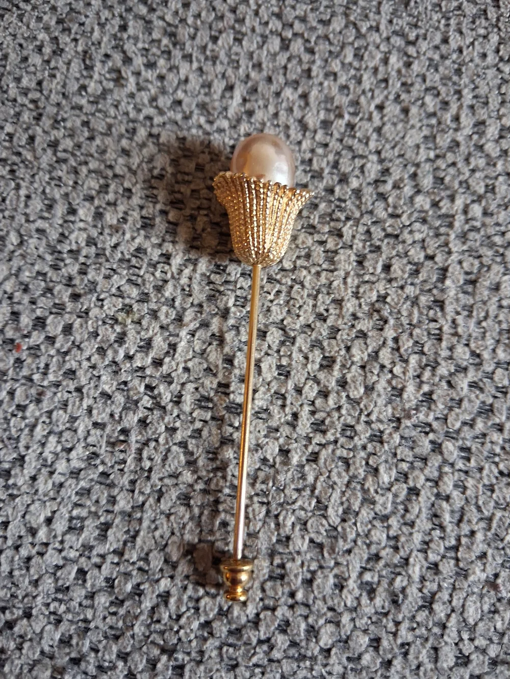 N/A elegant gold